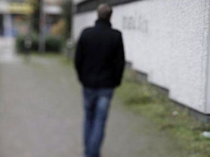 Ein 39-Jähriger wurde von zwei Jugendlichen erpresst. Ein 39-Jähriger wurde von zwei Jugendlichen erpresst.