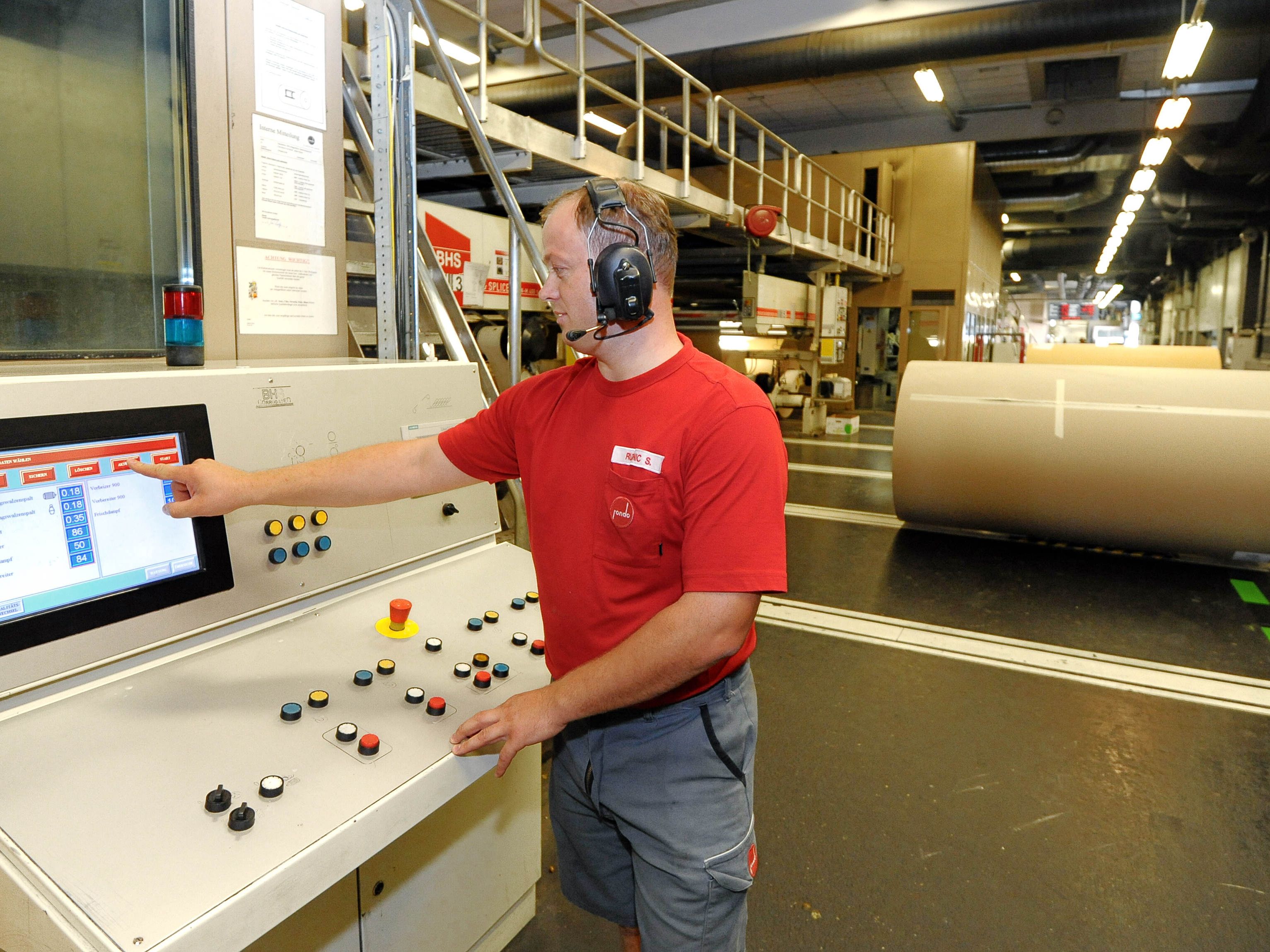 Rondo Ganahl will in Frastanz um 25 Millionen Euro ein Logistikzentrum errichten. Rondo Ganahl will in Frastanz um 25 Millionen Euro ein Logistikzentrum errichten.