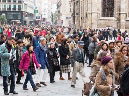 Die Wiener Innenstadt an einem Sonntagmittag. Die Wiener Innenstadt an einem Sonntagmittag.