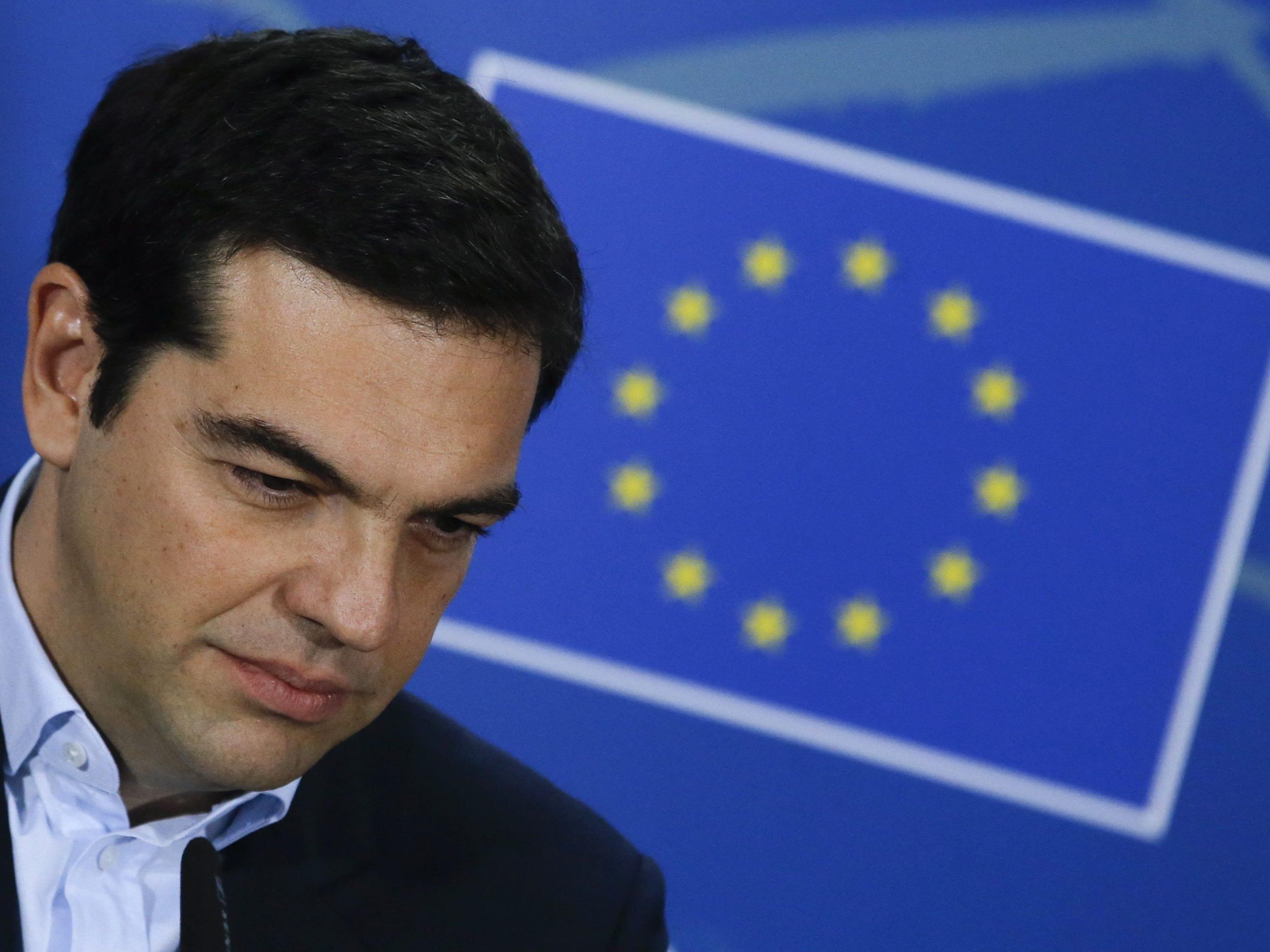 Tsipras stellt sich in der Nacht auf Mittwoch einer Vertrauensabstimmung im Parlaments.