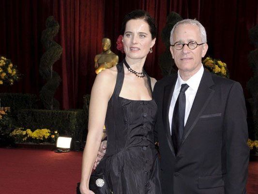 Der Komponist James Newton Howard mit seiner Frau Sophie am roten Teppich.