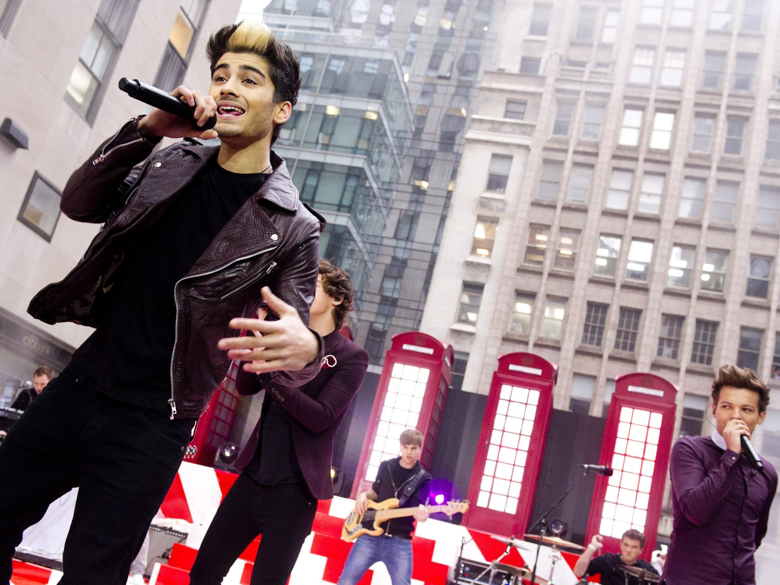Große Aufregung um den den Ausstieg von Zayn Malik bei One Direction. Große Aufregung um den den Ausstieg von Zayn Malik bei One Direction.