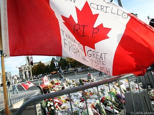 Rückhalt der Bevölkerung nach Anschlag groß Rückhalt der Bevölkerung nach Anschlag groß