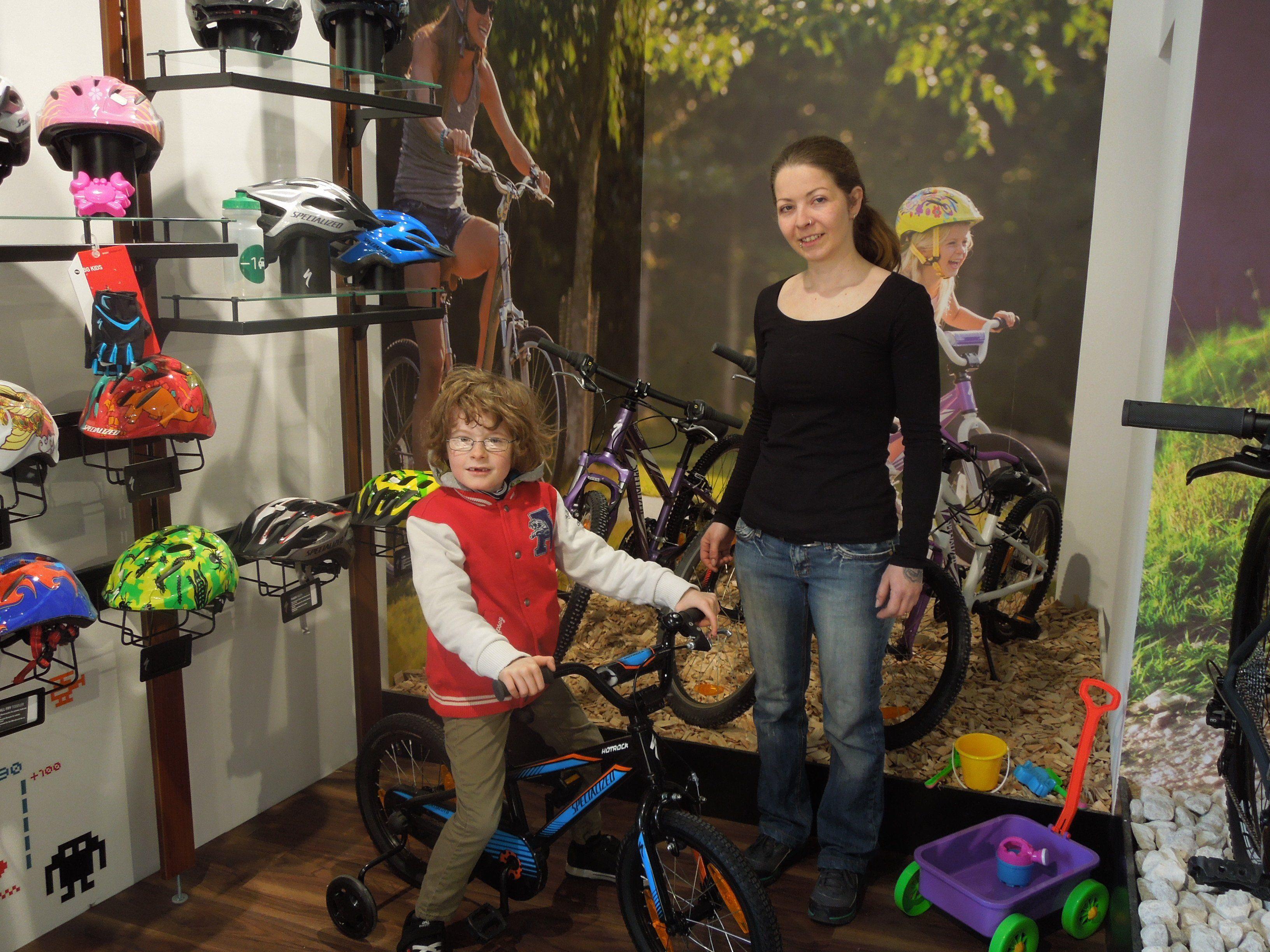 Zum neuen Geschäft gehört auch eine tolle Kinderecke, in dem die neuesten Fahrradtrends für den Nachwuchs angeboten werden.