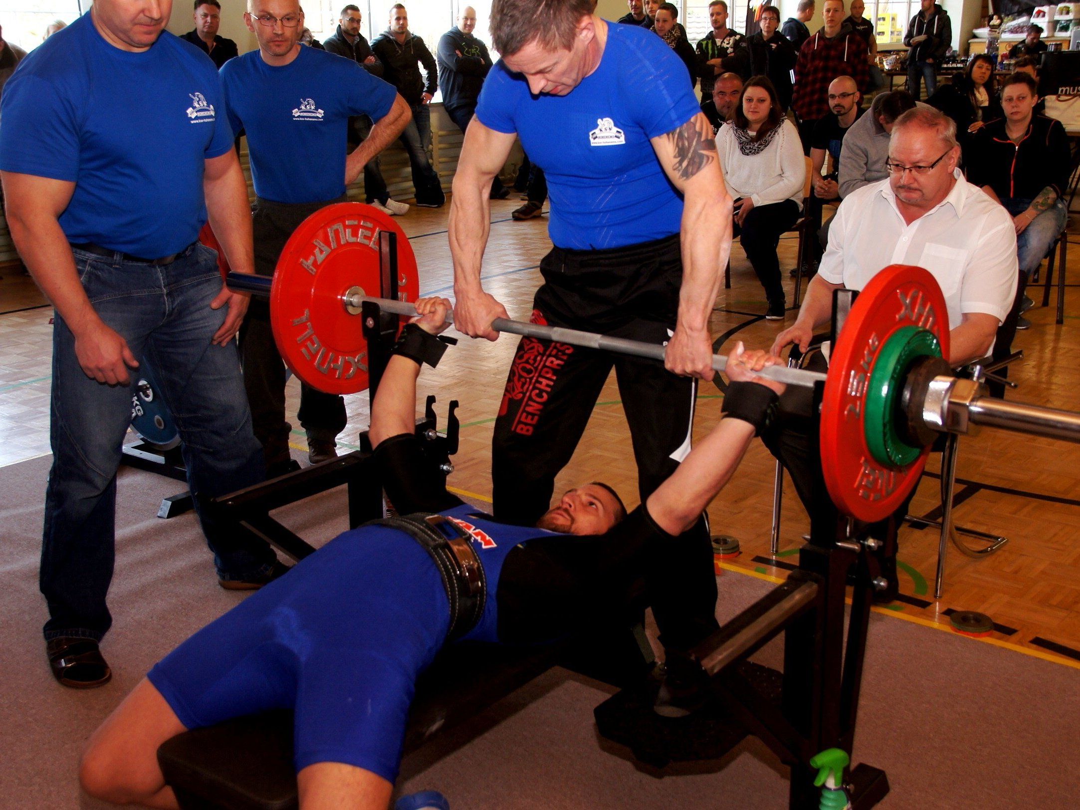 Emser Kraftsportler räumten ab! Emser Kraftsportler räumten ab!