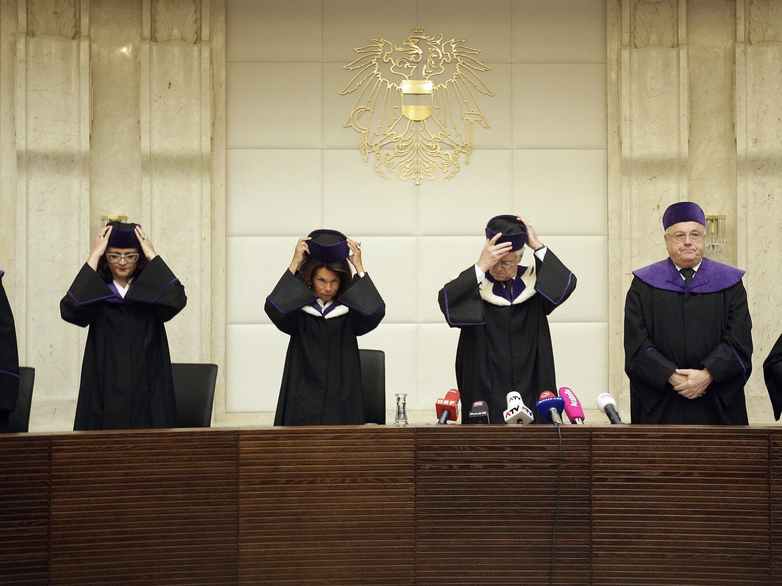 Österreichs Verfassungsrichter müssen immer öfter neu beschlossene Gesetze aufheben. Österreichs Verfassungsrichter müssen immer öfter neu beschlossene Gesetze aufheben.