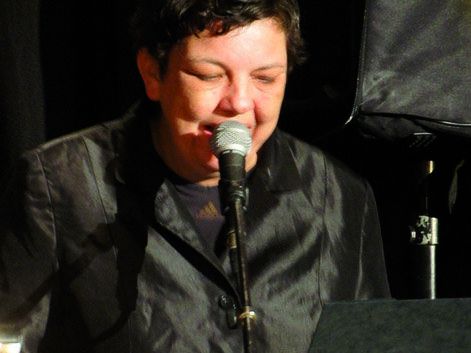 Mit vollem Einsatz jazzt Alex Sutter mit den Kids Mit vollem Einsatz jazzt Alex Sutter mit den Kids