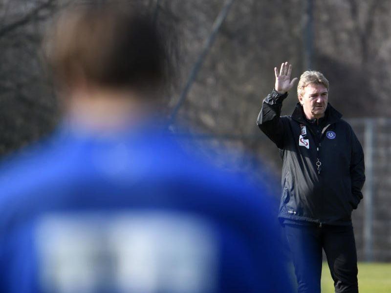 Ogris hat bei der Austria übernommen. Ogris hat bei der Austria übernommen.