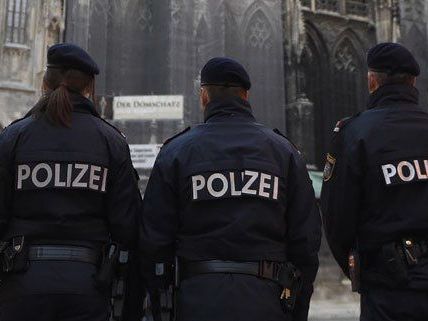 An der Bereitschaftseinheit wird heftige Kritik geübt. An der Bereitschaftseinheit wird heftige Kritik geübt.