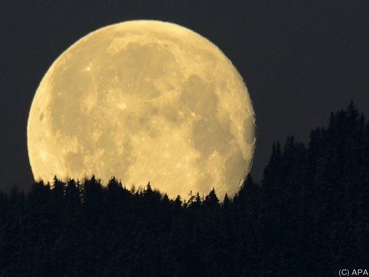 Der Mond war wohl einmal Teil der Erde Der Mond war wohl einmal Teil der Erde