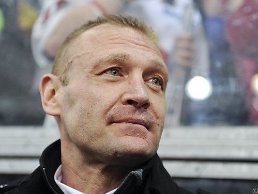 Auf Bullen-Coach Ratushny wartet schon der nächste Job Auf Bullen-Coach Ratushny wartet schon der nächste Job