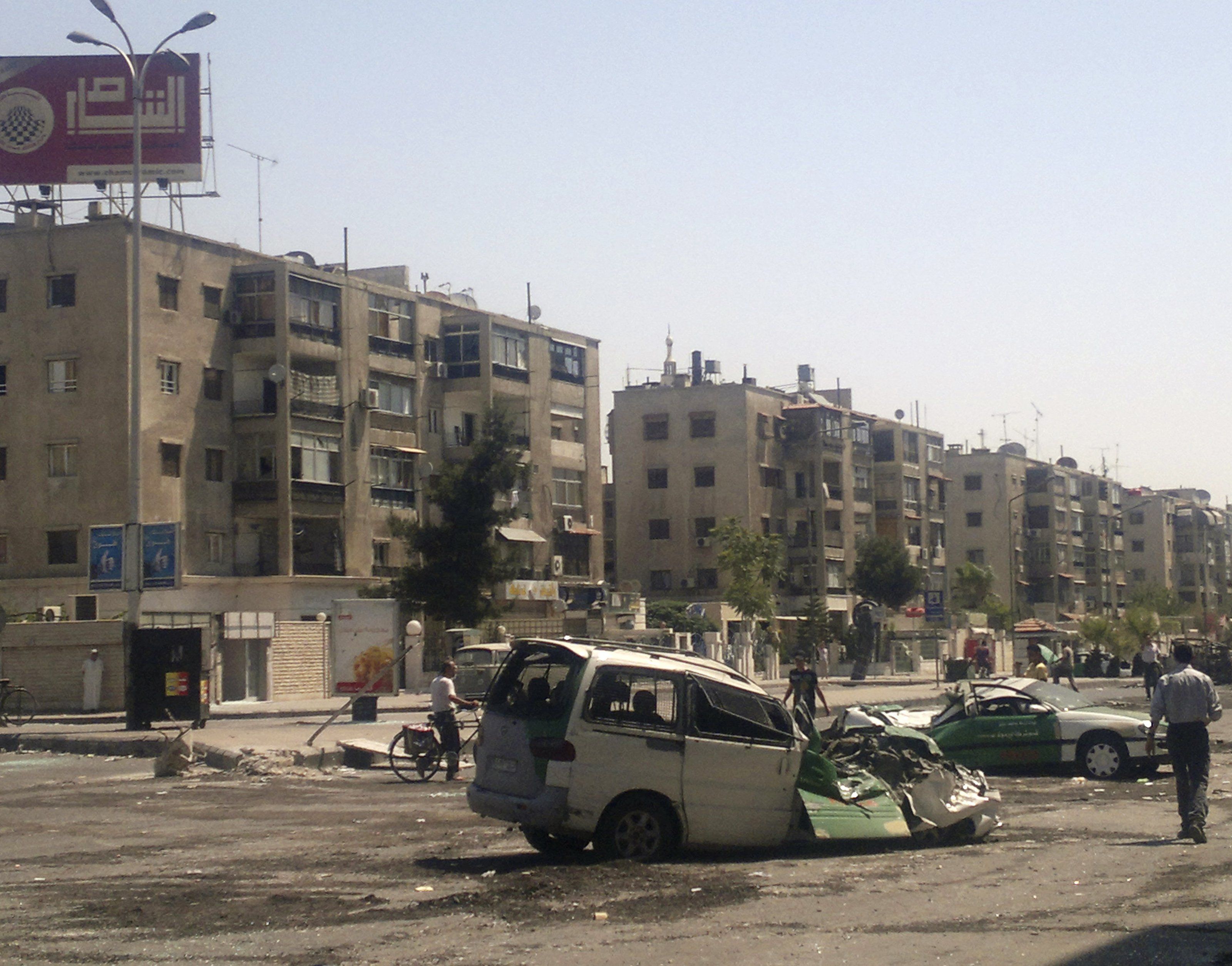 Rebellen haben in Syrien 300 Kurden entführt. Rebellen haben in Syrien 300 Kurden entführt.