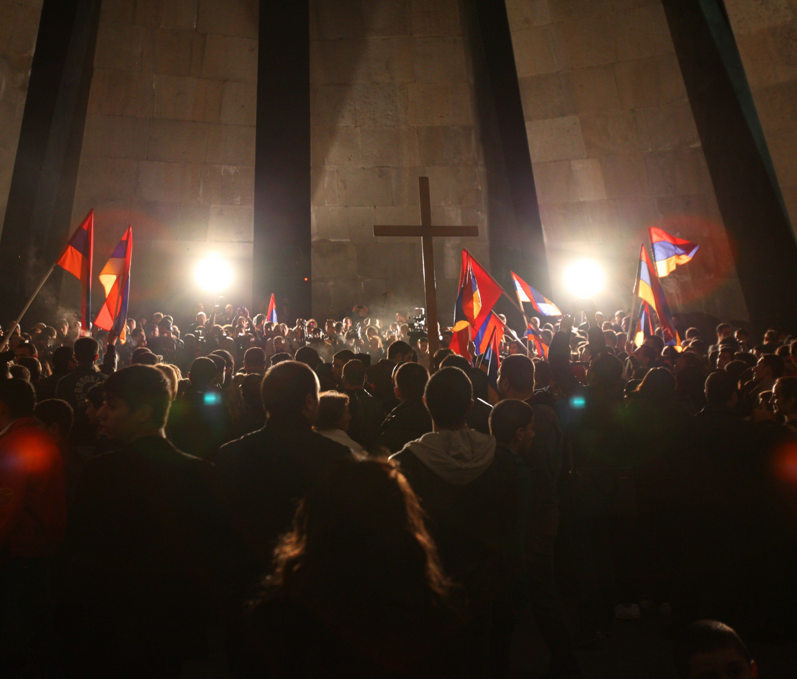 Papst Franziskus feiert bereits am 12. April eine armenische Messe im Petersdom. Papst Franziskus feiert bereits am 12. April eine armenische Messe im Petersdom.