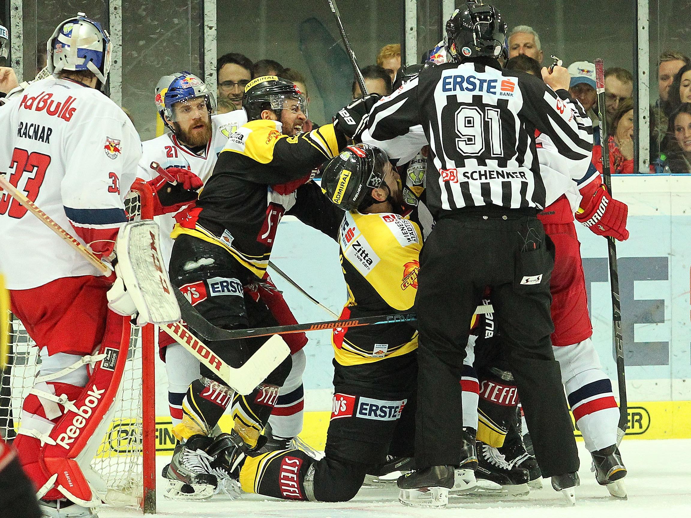 Salzburg gewinnt gegen die Vienna Capitals Salzburg gewinnt gegen die Vienna Capitals