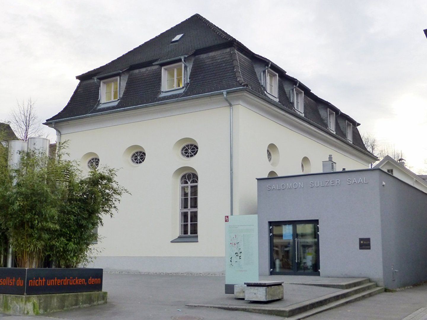 Im Salomon-Sulzer-Saal findet ein Benefizkonzert zugunsten von „Hospiz für Kinder“ statt. Im Salomon-Sulzer-Saal findet ein Benefizkonzert zugunsten von „Hospiz für Kinder“ statt.