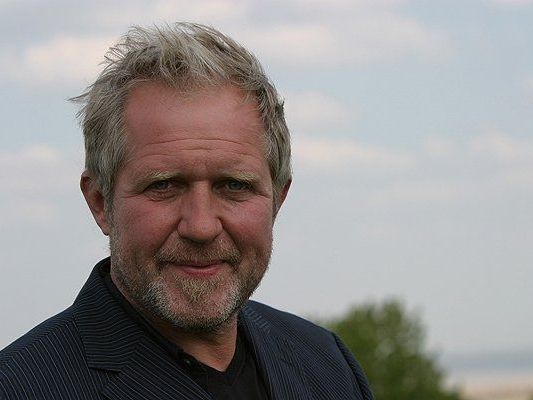 Lesung mit Harald Krassnitzer auf Herbst verschoben Lesung mit Harald Krassnitzer auf Herbst verschoben