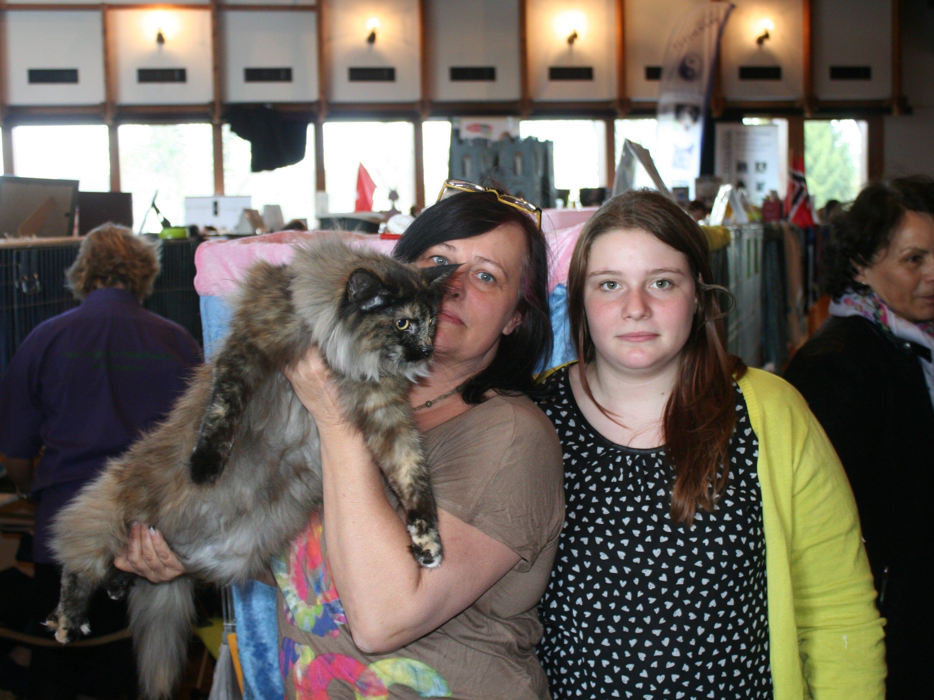 Aussteller aus Nah und Fern präsentieren ihre Lieblinge Aussteller aus Nah und Fern präsentieren ihre Lieblinge