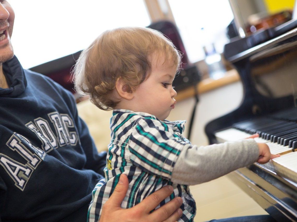 Auch die Kleinsten waren mit großem Eifer dabei. Auch die Kleinsten waren mit großem Eifer dabei.