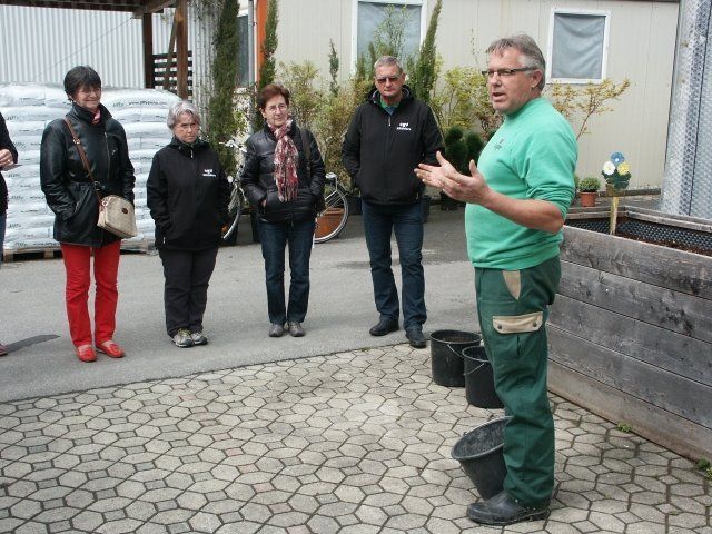 Boden Aufbereitung / Vorbereitung im Ziergarten