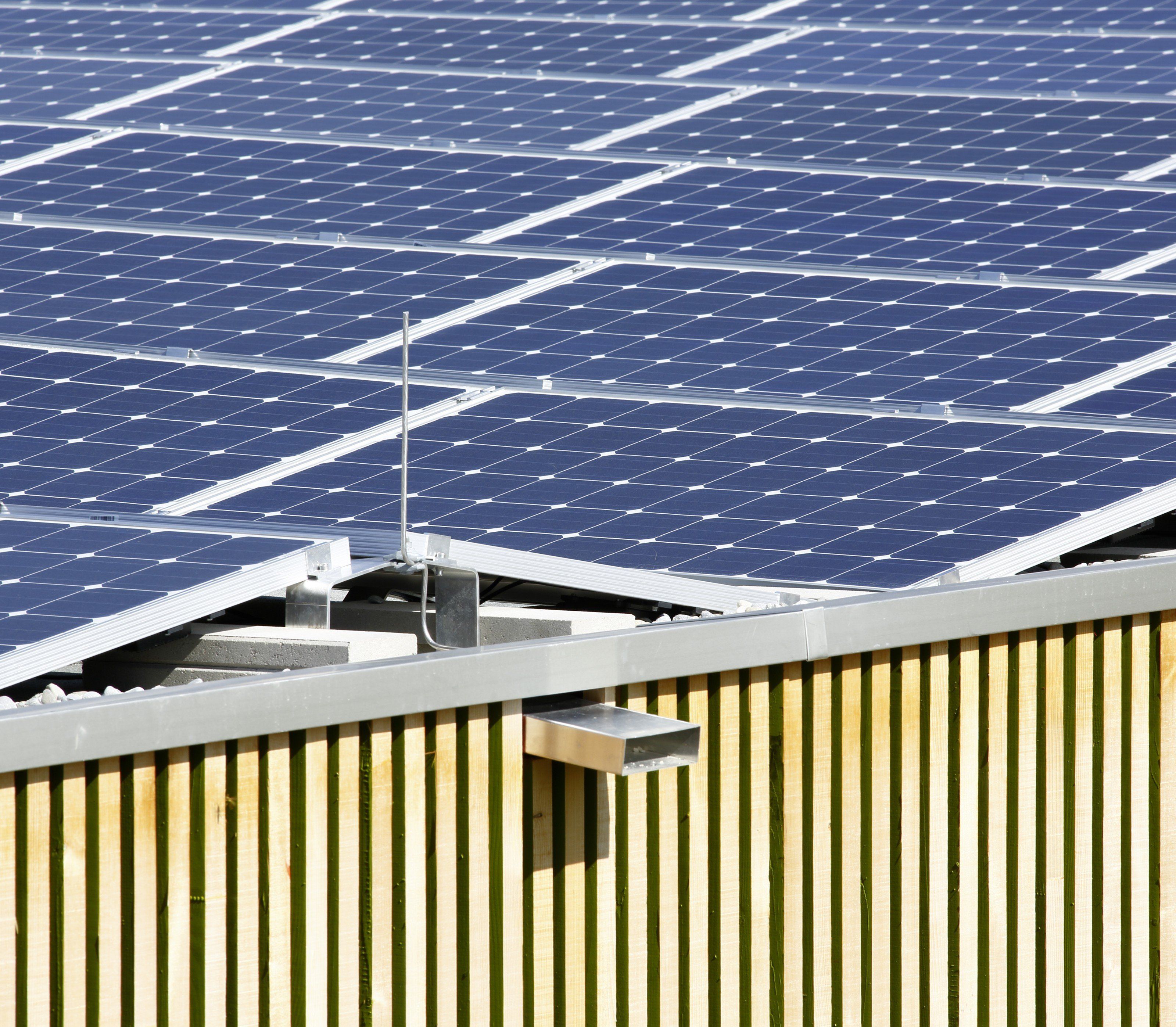 In der e5 Gemeinde Zwischenwasser wird wieder eine neue Solaranlage gebaut. In der e5 Gemeinde Zwischenwasser wird wieder eine neue Solaranlage gebaut.