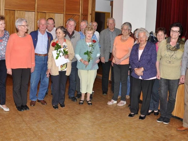 Die Geehrten Pensionisten. Die Geehrten Pensionisten.