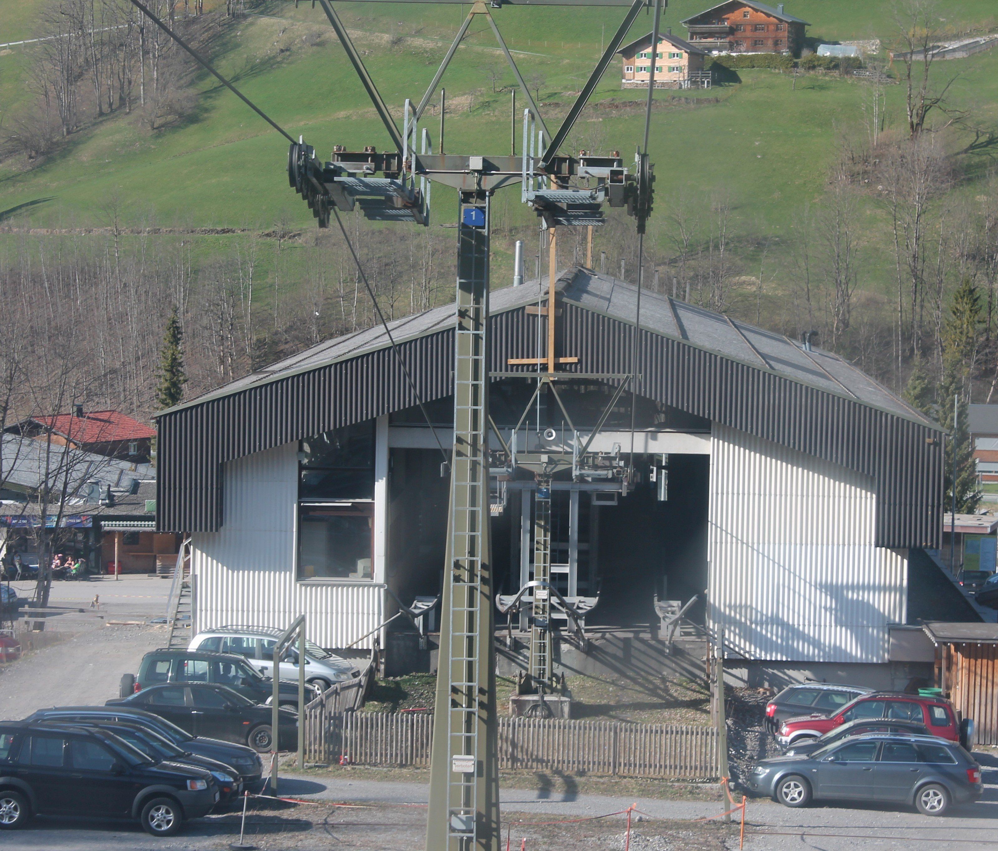 Die alte Bahn im Skigebiet Mellau Damüls hat ausgedient. Die alte Bahn im Skigebiet Mellau Damüls hat ausgedient.