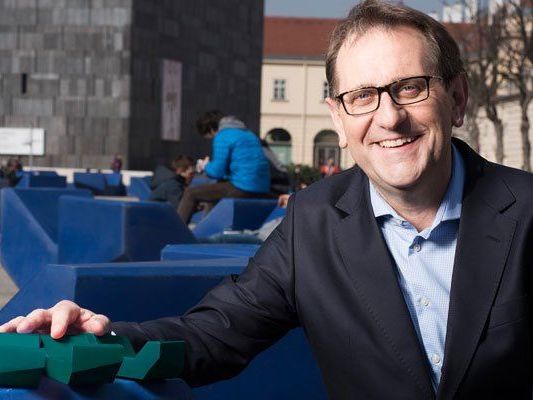 Am kleinen Modell sieht man, wie die Sitzmöbel zukünftig ausschauen werden. Am kleinen Modell sieht man, wie die Sitzmöbel zukünftig ausschauen werden.