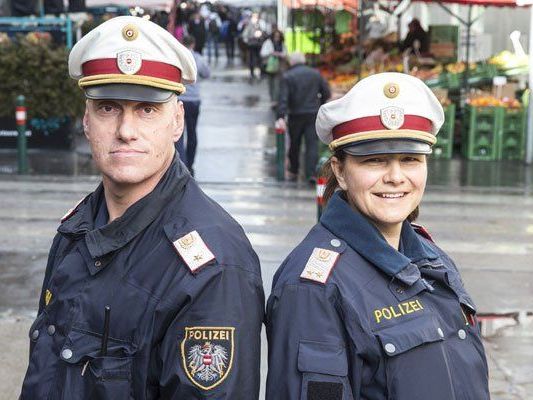 Karin und Christian sind die Hauptdarsteller der neuen Doku-Serie. Karin und Christian sind die Hauptdarsteller der neuen Doku-Serie.