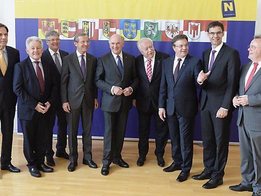 Asyl und Finanzausgleichsverhandlungen stehen im Mittelpunkt Asyl und Finanzausgleichsverhandlungen stehen im Mittelpunkt