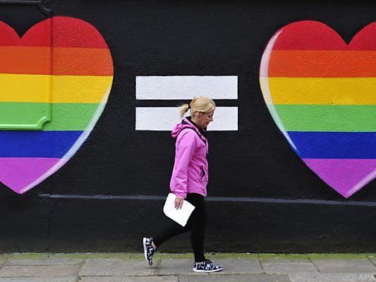 Umfragen sehen einen Sieg für die Homoehe Umfragen sehen einen Sieg für die Homoehe