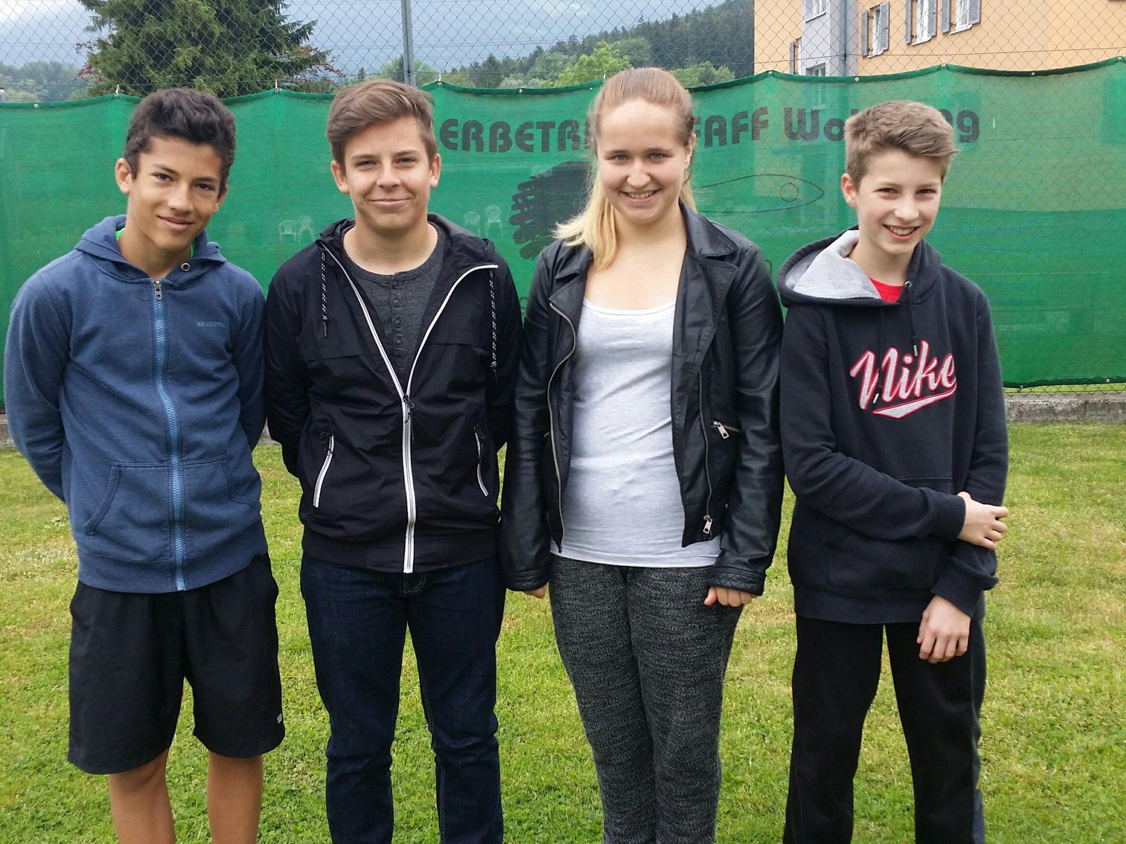 Dominique, Patrik,Theresa und Jonas - U15 Mannschaft