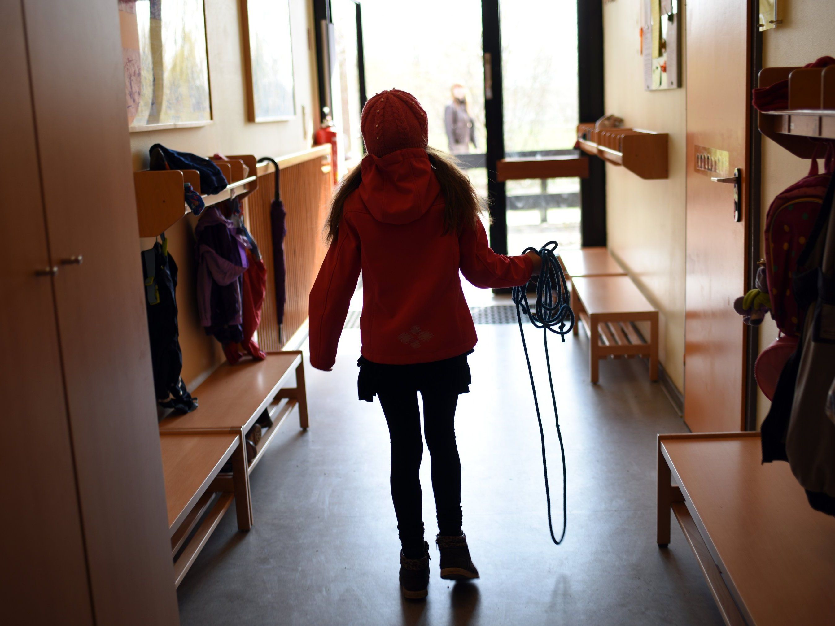 Unbefristete Streiks: Kita-Beschäftigte wollen mehr Geld. Unbefristete Streiks: Kita-Beschäftigte wollen mehr Geld.