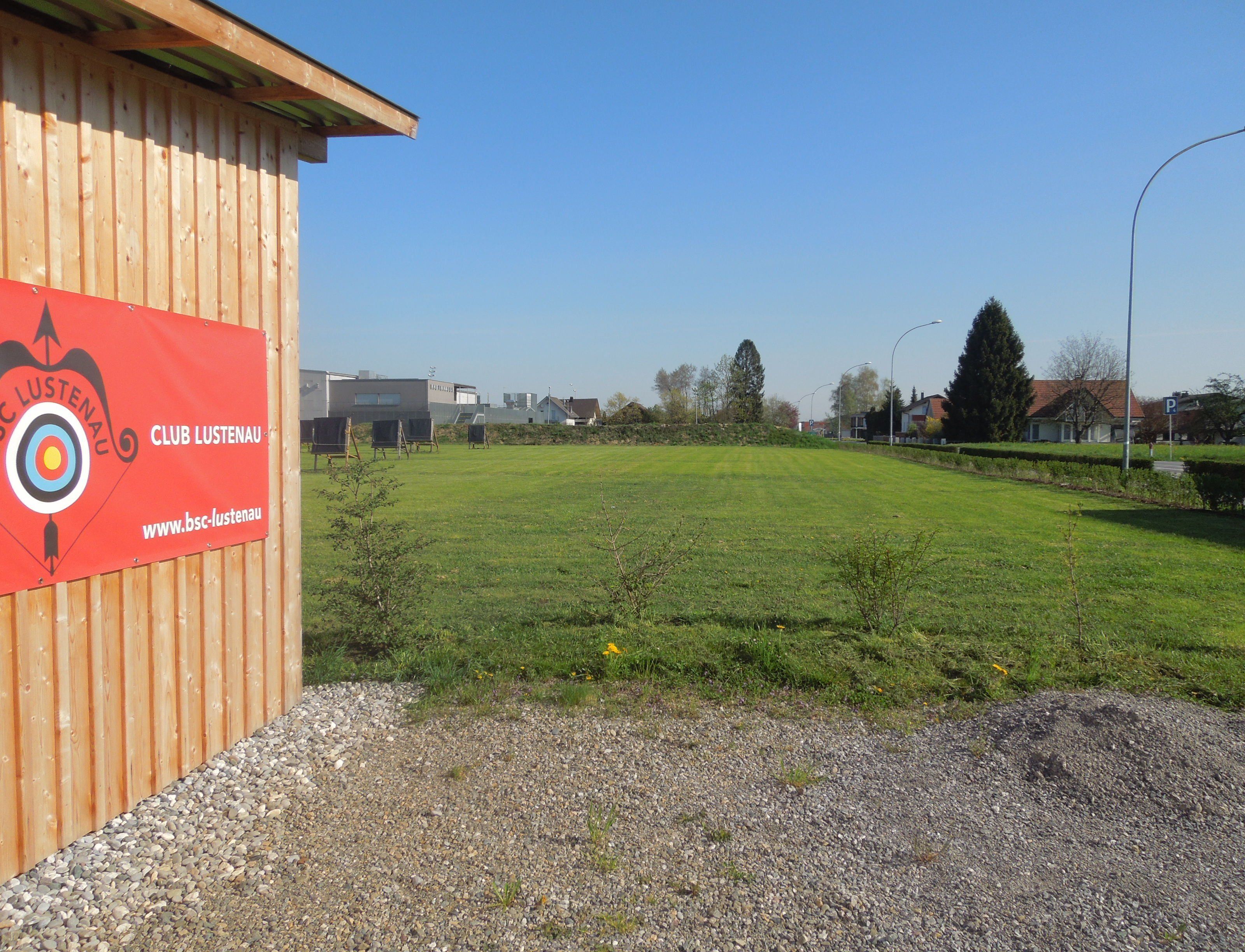 Beim Bau der Bogenschießanlage in Lustenau wurden sämtliche vorgeschriebenen Sicherheitsabstände eingehalten. Beim Bau der Bogenschießanlage in Lustenau wurden sämtliche vorgeschriebenen Sicherheitsabstände eingehalten.