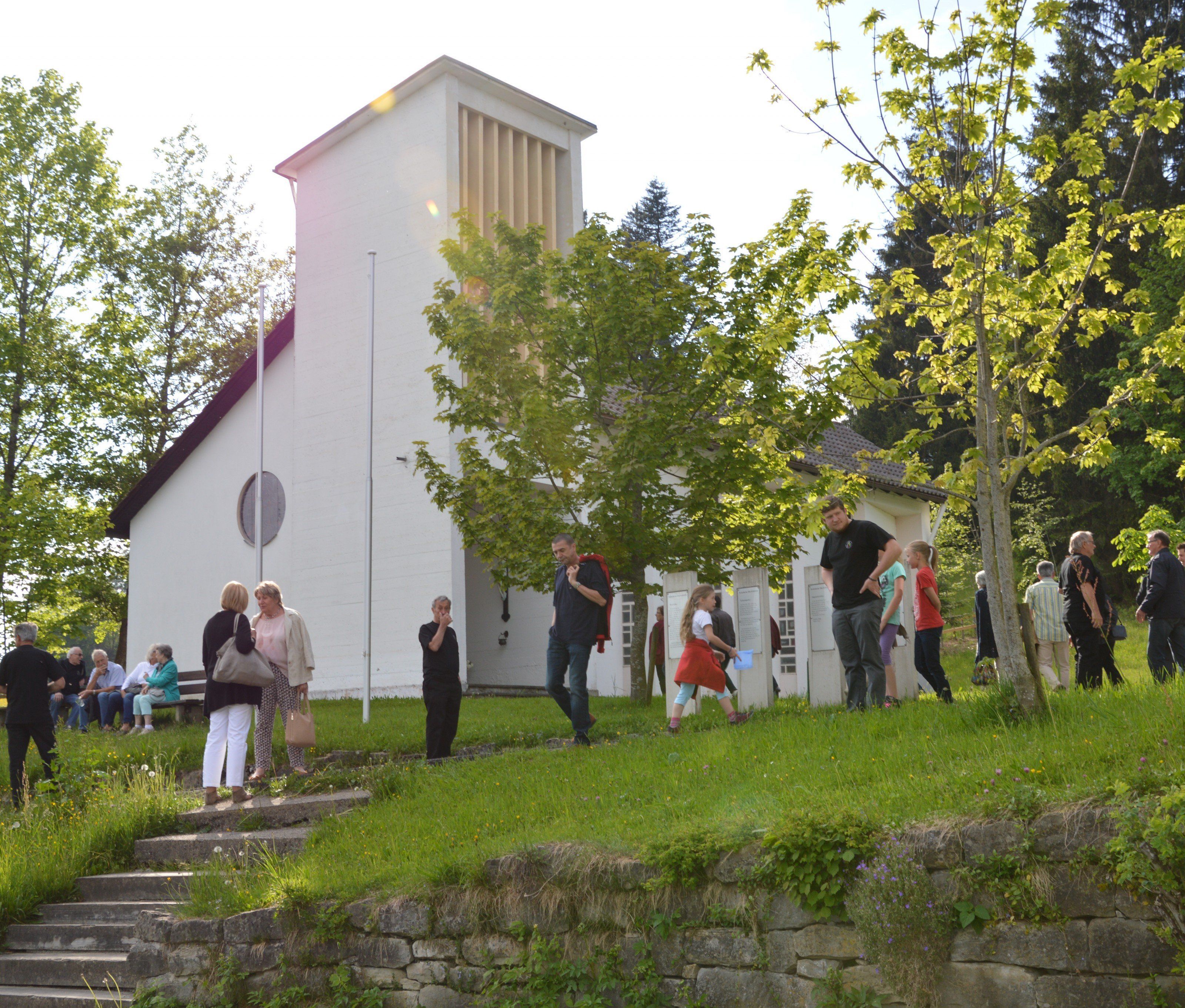 Stimmungsvolle Maiandacht in Oberbildstein Stimmungsvolle Maiandacht in Oberbildstein