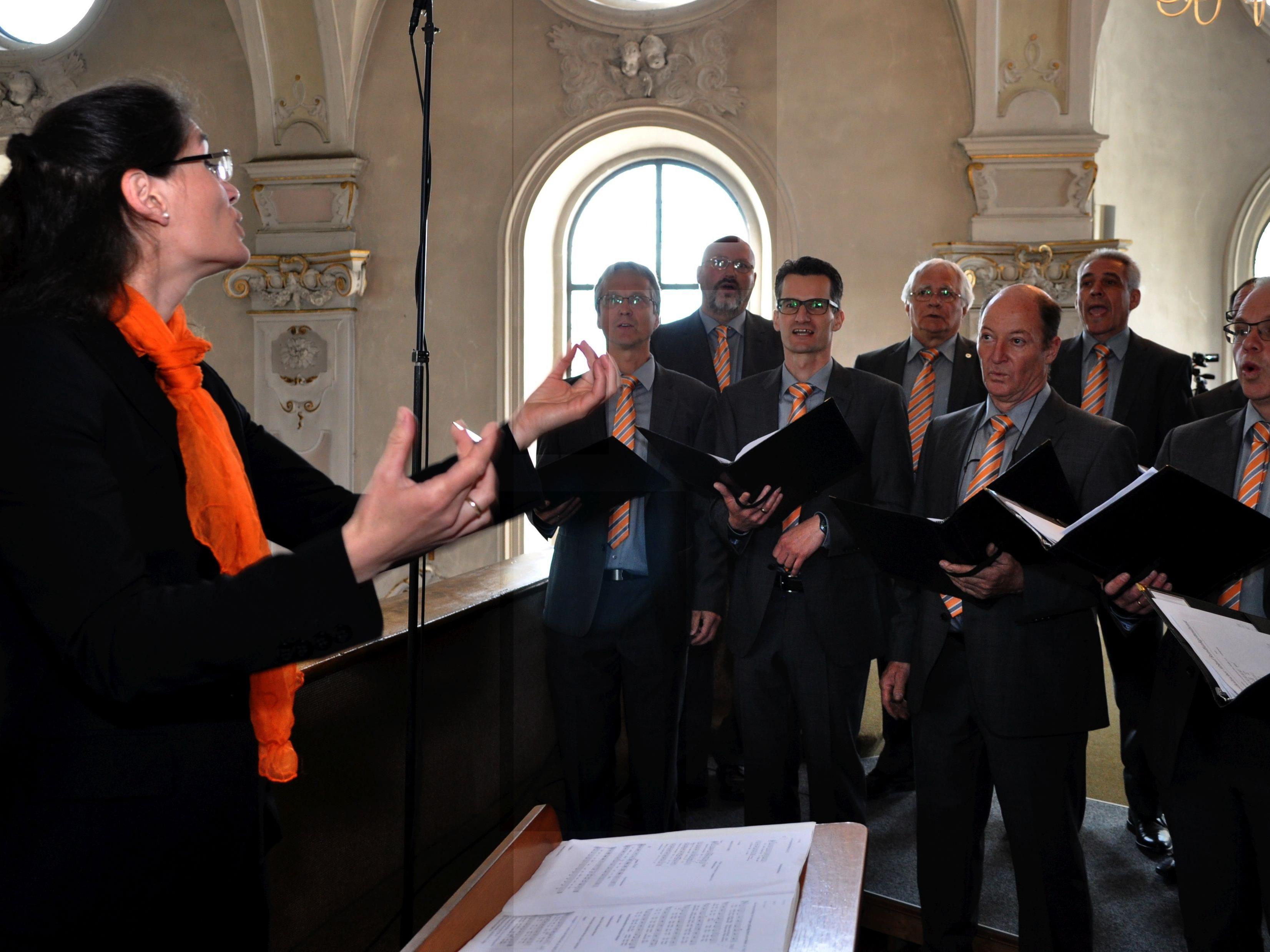 ORF-Messe des Männerchor "Frohsinn Koblach" unter Leitung von Angelika Kopf-Lebar!