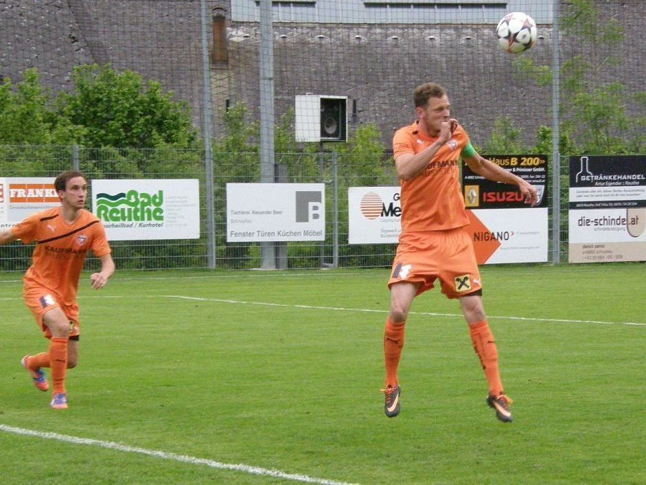 Kapitän Dominik Helbock (re.) ist ein schmerzlicher Verlust für die Bizauer. Kapitän Dominik Helbock (re.) ist ein schmerzlicher Verlust für die Bizauer.