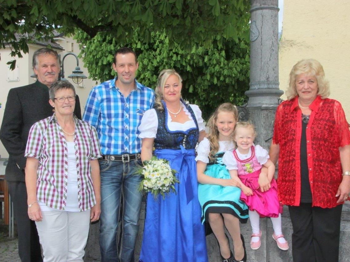 Carmen Schuchter und Michael Pfeifer haben am 3. Mai geheiratet