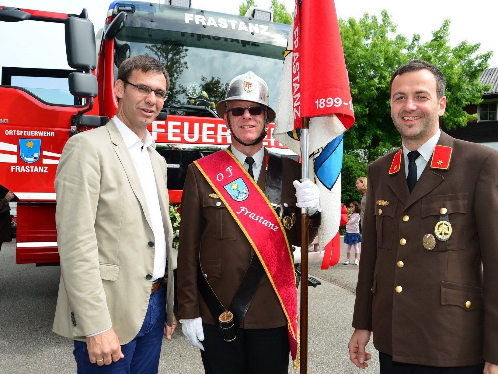 LH Markus Wallner: "Moderne Ausrüstung stellt professionelle Hilfe im Ernstfall sicher." LH Markus Wallner: "Moderne Ausrüstung stellt professionelle Hilfe im Ernstfall sicher."