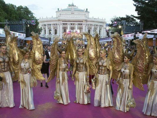 Der Life Ball 2015 war ein voller Erfolg. Der Life Ball 2015 war ein voller Erfolg.