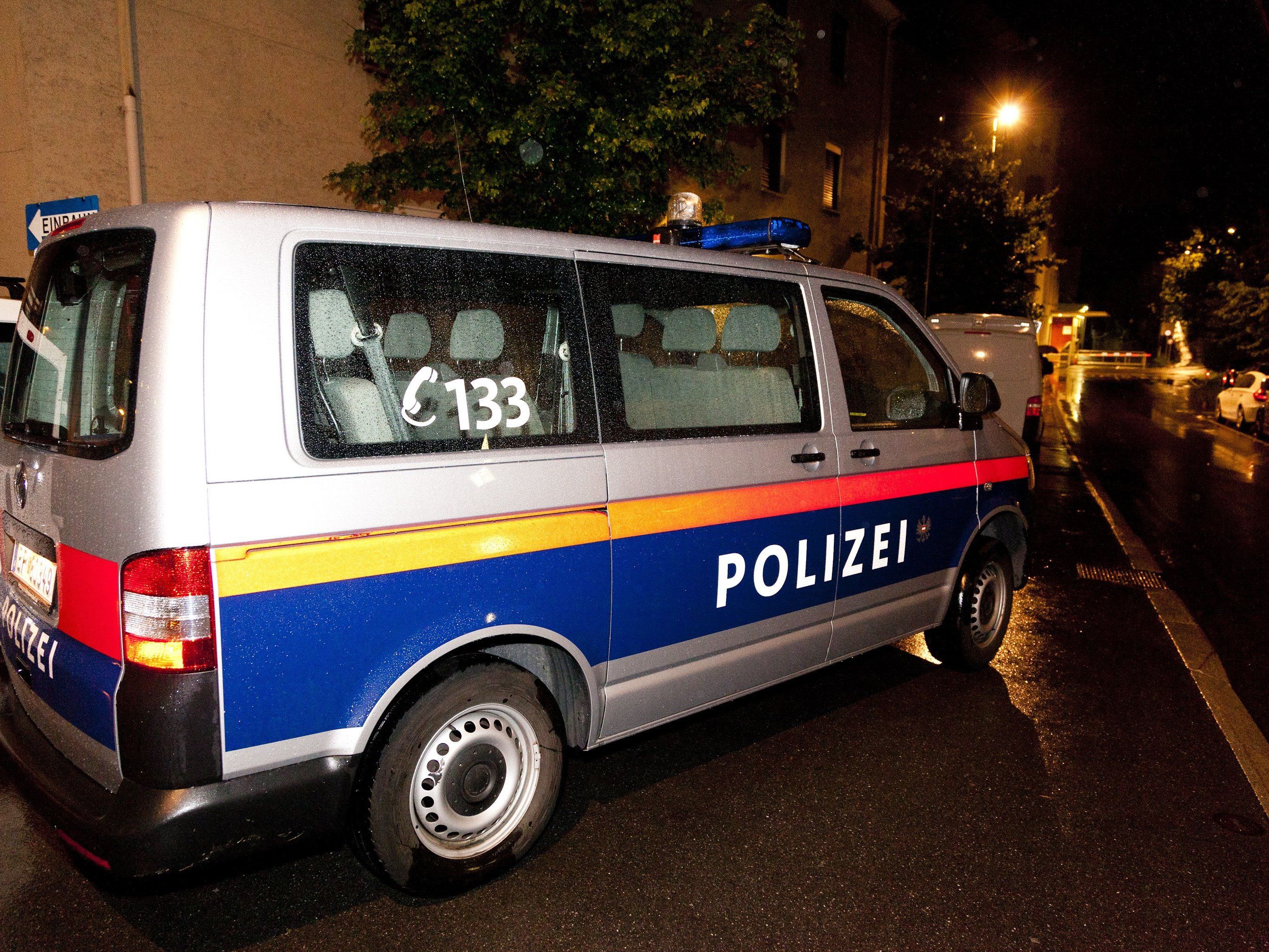 Alarmfahndung nach Raubüberfall auf Wettbüro in Bludenz Alarmfahndung nach Raubüberfall auf Wettbüro in Bludenz