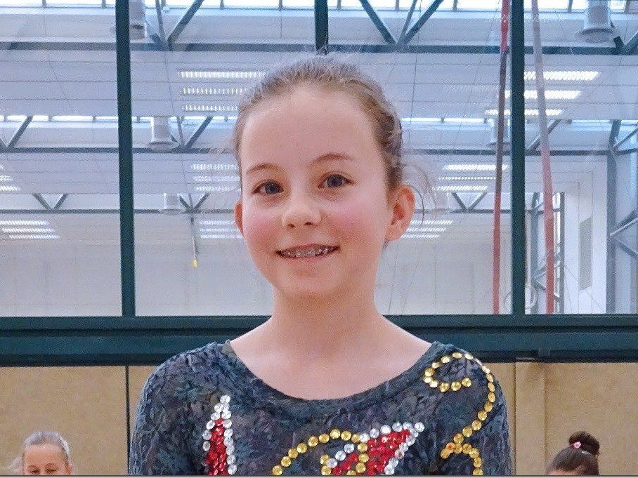 Acht Sportler aus der Rhythmischen Sportgymnastik fahren zu den Titelkämpfen Acht Sportler aus der Rhythmischen Sportgymnastik fahren zu den Titelkämpfen