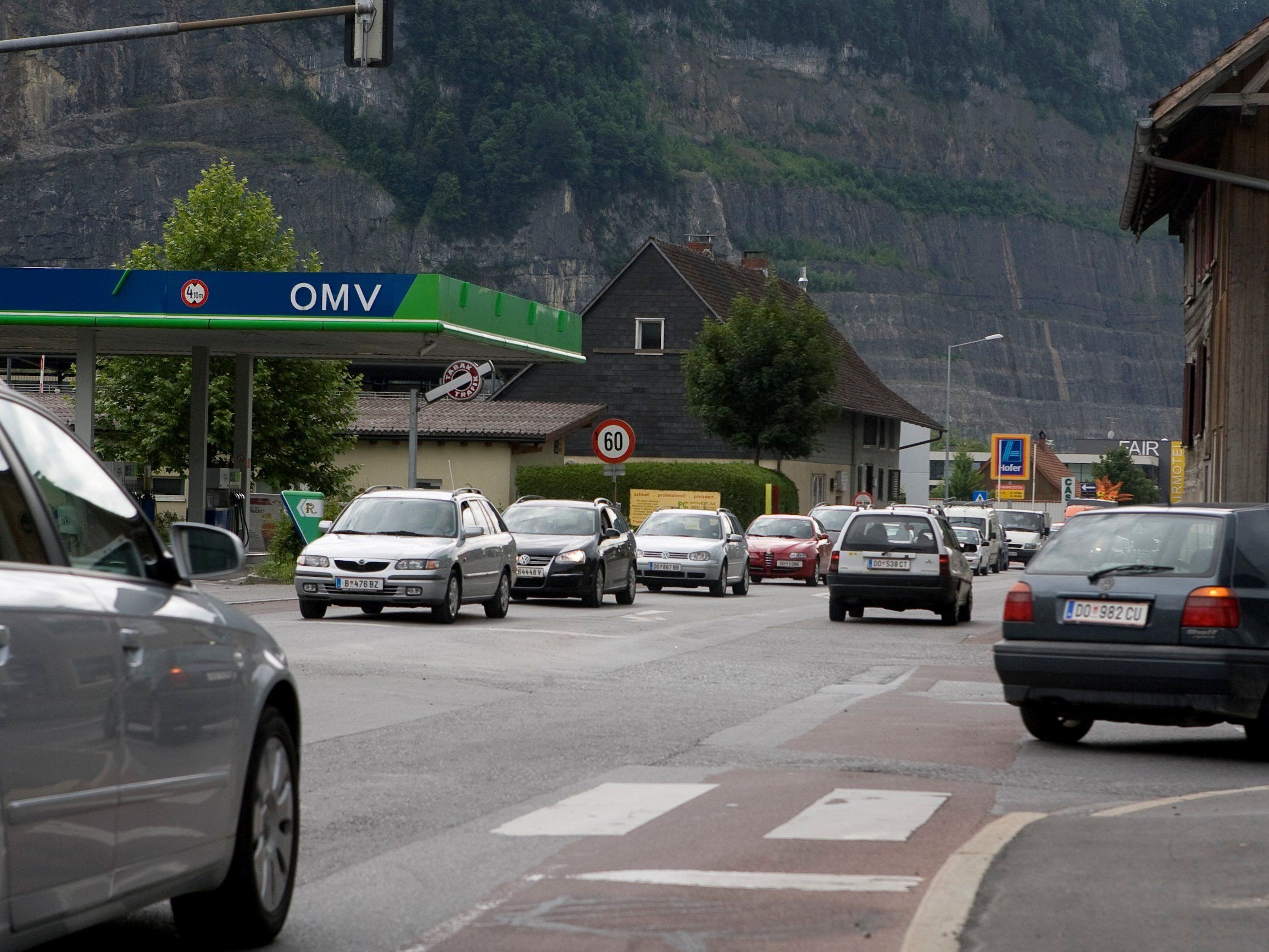 Vorprojekt wurde vom Verkehrsministerium genehmigt. Vorprojekt wurde vom Verkehrsministerium genehmigt.