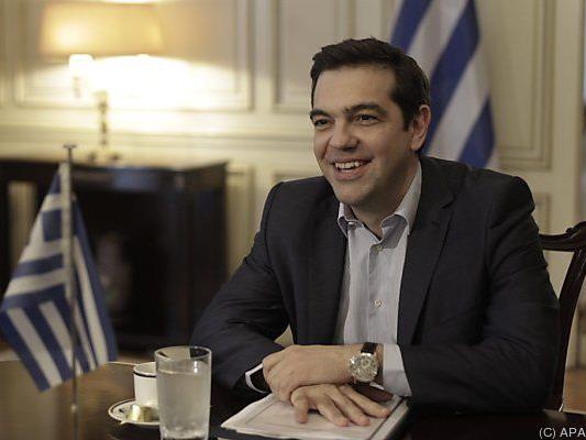 Griechenlands Premier Tsipras verteidigt sich