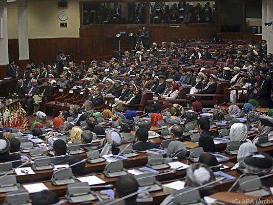 Taliban sollen ins Parlament eingedrungen sein