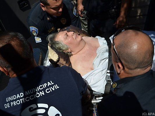 Mehrere Bewohner des Heims wurden außerdem verletzt Mehrere Bewohner des Heims wurden außerdem verletzt