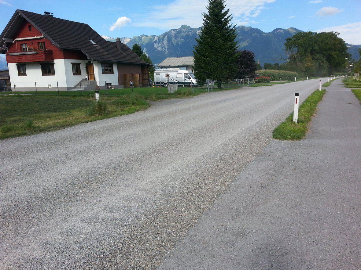 Auf der Schweizer Straße ist ab 30. Juni mit Verkehrsbehinderungen zu rechnen.
