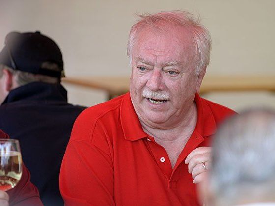 Bürgermeister Michael Häupl - hier beim Donauinselfest, gab bekannt, dass Wien 100 weitere jugendliche Flüchtlinge unterbringt Bürgermeister Michael Häupl - hier beim Donauinselfest, gab bekannt, dass Wien 100 weitere jugendliche Flüchtlinge unterbringt