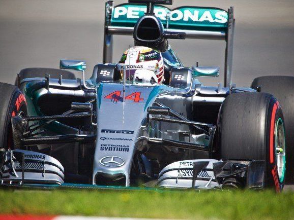 Hamilton holte sich die Pole-Position beim Grand Prix von Kanada. Hamilton holte sich die Pole-Position beim Grand Prix von Kanada.