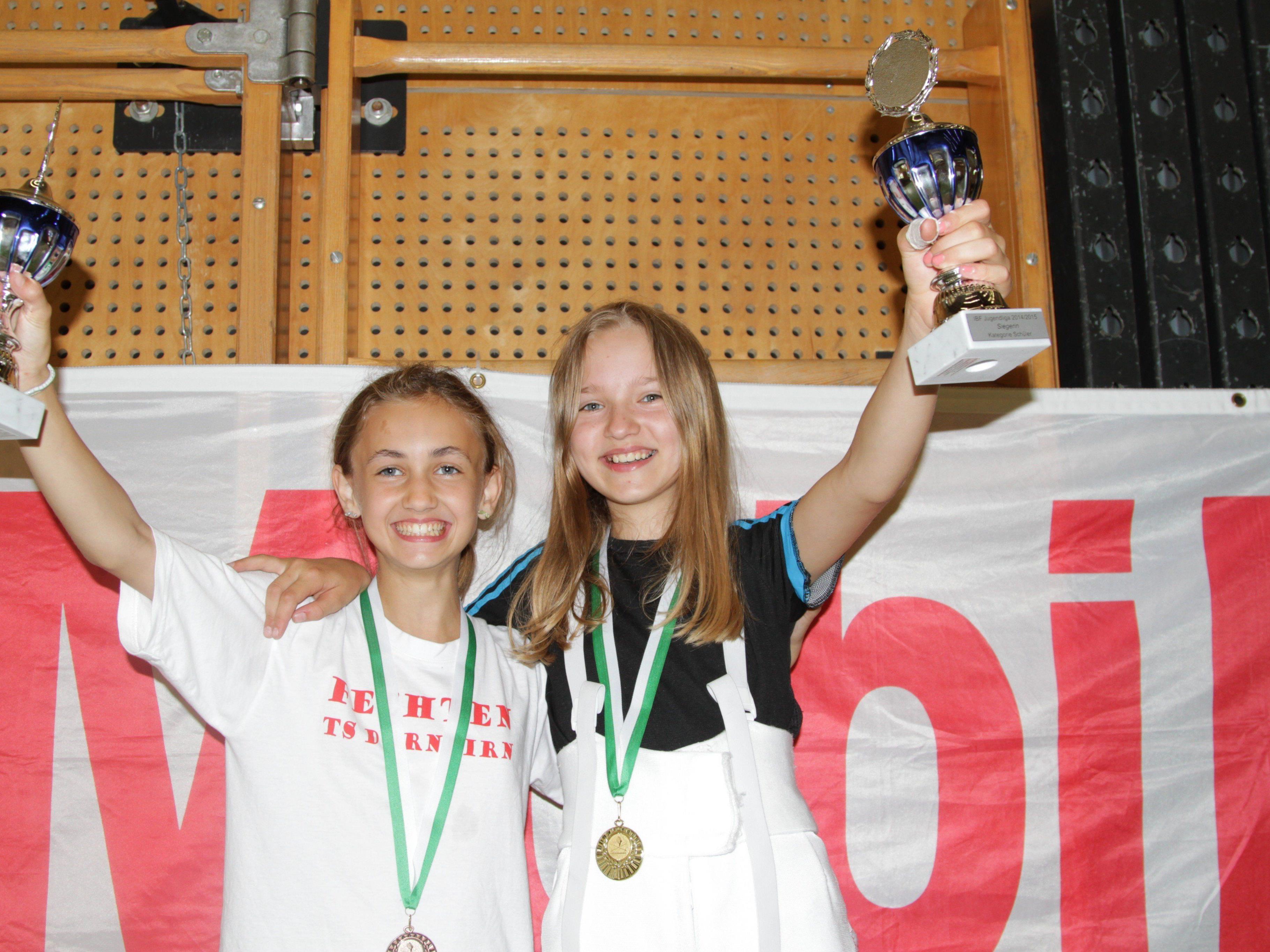 Die jungen Fechterinnen glänzten beim Turnier in St. Gallen.