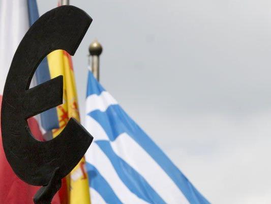 Im griechischen Schuldendrama sind die Fronten verhärtet - am Wochenende soll es einen Krisengipfel geben.